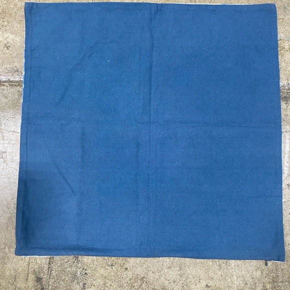 Sugarboo & Co one of a kind crushed velvet pillow case - Picture 2 of 2